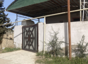 Satılır 3 otaqlı 100 m2 həyət evi Binə