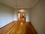 Satılır 3 otaqlı 64 m2 köhnə tikili Montin