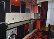 İcarəyə verilir 4 otaqlı 140 m2 yeni tikili İnşaatçılar m.