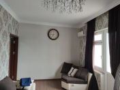 Satılır 2 otaqlı 60 m2 köhnə tikili Həzi Aslanov