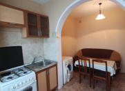 İcarəyə verilir 2 otaqlı 50 m2 köhnə tikili Həzi Aslanov m.