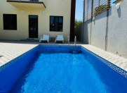 İcarəyə verilir 5 otaqlı 200 m2 villa Buzovna