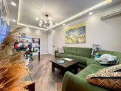 Satılır 2 otaqlı 60 m2 köhnə tikili Xalqlar Dostluğu m.