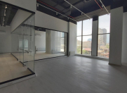 İcarəyə verilir 11 otaqlı 700 m2 ofis Şah İsmayıl Xətai m.