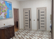 İcarəyə verilir 3 otaqlı 130 m2 ofis Gənclik m.