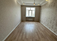 Satılır 2 otaqlı 55 m2 köhnə tikili Xalqlar Dostluğu m.