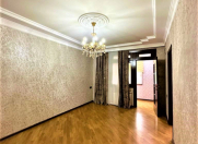 Satılır 3 otaqlı 60 m2 köhnə tikili Memar Əcəmi m.