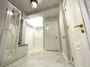 Satılır 3 otaqlı 70 m2 yeni tikili Neftçilər m.