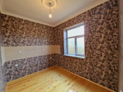 Satılır 4 otaqlı 150 m2 yeni tikili Xırdalan