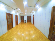 Satılır 4 otaqlı 140 m2 yeni tikili 8 km