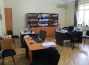 Satılır 4 otaqlı 185 m2 ofis 28 May m.