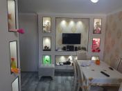 İcarəyə verilir 2 otaqlı 60 m2 köhnə tikili Gənclik m.