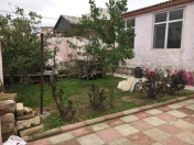 Satılır 5 otaqlı 100 m2 həyət evi Binəqədi