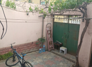 İcarəyə verilir 3 otaqlı 70 m2 həyət evi İnşaatçılar m.