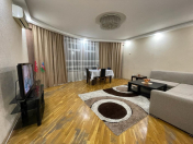 İcarəyə verilir 3 otaqlı 115 m2 yeni tikili Nizami m.