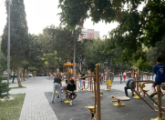 İcarəyə verilir 3 otaqlı 120 m2 köhnə tikili Qara Qarayev m.