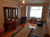 İcarəyə verilir 2 otaqlı 60 m2 köhnə tikili Nəriman Nərimanov m.