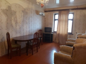 İcarəyə verilir 2 otaqlı 60 m2 köhnə tikili Əhmədli