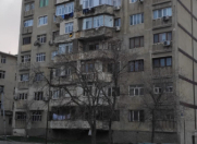 Satılır 3 otaqlı 80 m2 köhnə tikili Qara Qarayev m.