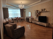 Satılır 3 otaqlı 109 m2 yeni tikili Nəriman Nərimanov m.