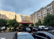 Satılır 3 otaqlı 100 m2 köhnə tikili Elmlər Akademiyası m.