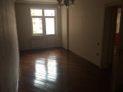 Satılır 1 otaqlı 52 m2 yeni tikili Yasamal r.