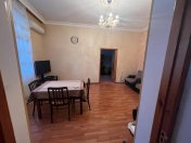 Satılır 2 otaqlı 47 m2 köhnə tikili Y.Suraxanı