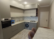 İcarəyə verilir 2 otaqlı 100 m2 yeni tikili 8 Noyabr m.