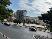 Satılır 2 otaqlı 37 m2 köhnə tikili Elmlər Akademiyası m.