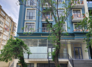 Satılır 2 otaqlı 101 m2 obyekt 28 May m.