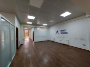 İcarəyə verilir 5 otaqlı 220 m2 ofis Nəsimi r.