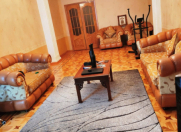 Satılır 3 otaqlı 150 m2 yeni tikili 2 mkr