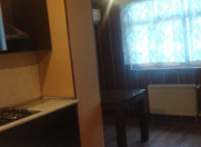 İcarəyə verilir 2 otaqlı 68 m2 köhnə tikili İnşaatçılar m.