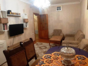 Satılır 3 otaqlı 70 m2 köhnə tikili Y.Günəşli