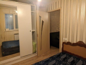 Satılır 2 otaqlı 40 m2 köhnə tikili Elmlər Akademiyası m.