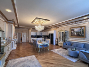 Satılır 3 otaqlı 162 m2 yeni tikili 8 Noyabr m.