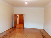 Satılır 4 otaqlı 175 m2 yeni tikili Memar Əcəmi m.