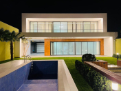 Satılır 5 otaqlı 230 m2 villa Koroğlu m.