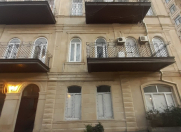 Satılır 2 otaqlı 30 m2 köhnə tikili ISR Plaza