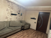 İcarəyə verilir 2 otaqlı 50 m2 köhnə tikili 28 May m.