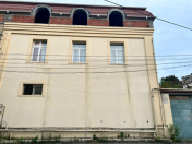 Satılır 7 otaqlı 400 m2 həyət evi Badamdar