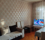 Satılır 5 otaqlı 140 m2 köhnə tikili 8 km