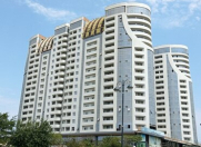 Satılır 1 otaqlı 74 m2 yeni tikili Həzi Aslanov m.