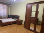 İcarəyə verilir 2 otaqlı 120 m2 yeni tikili İnşaatçılar m.