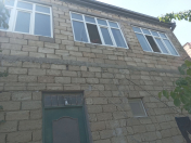 Satılır 6 otaqlı 200 m2 həyət evi Badamdar