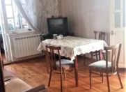 Satılır 4 otaqlı 100 m2 köhnə tikili 8 mkr