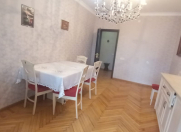 Satılır 2 otaqlı 55 m2 köhnə tikili Elmlər Akademiyası m.