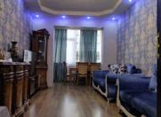 Satılır 4 otaqlı 100 m2 köhnə tikili Bakıxanov