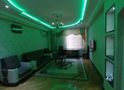 İcarəyə verilir 2 otaqlı 97 m2 yeni tikili 28 May m.
