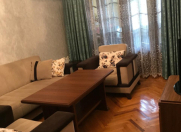 Satılır 2 otaqlı 48 m2 köhnə tikili Elmlər Akademiyası m.